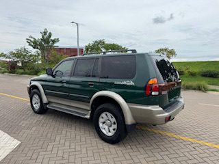 2001 Mitsubishi Montero Sport