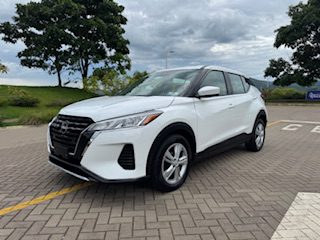 2023 Nissan Kicks