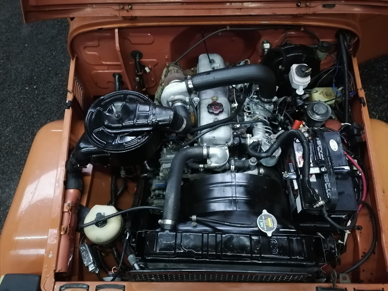 TOYOTA LAND CRUSER