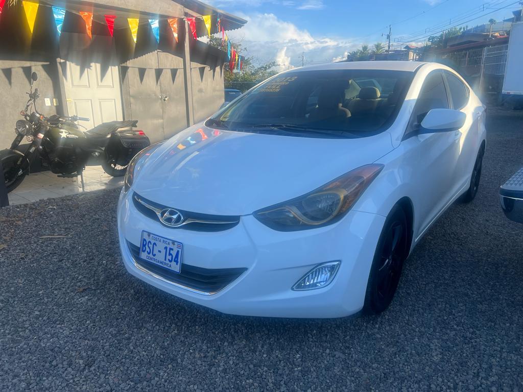 HIUNDAI ELANTRA