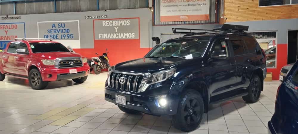 TOYOTA PRADO