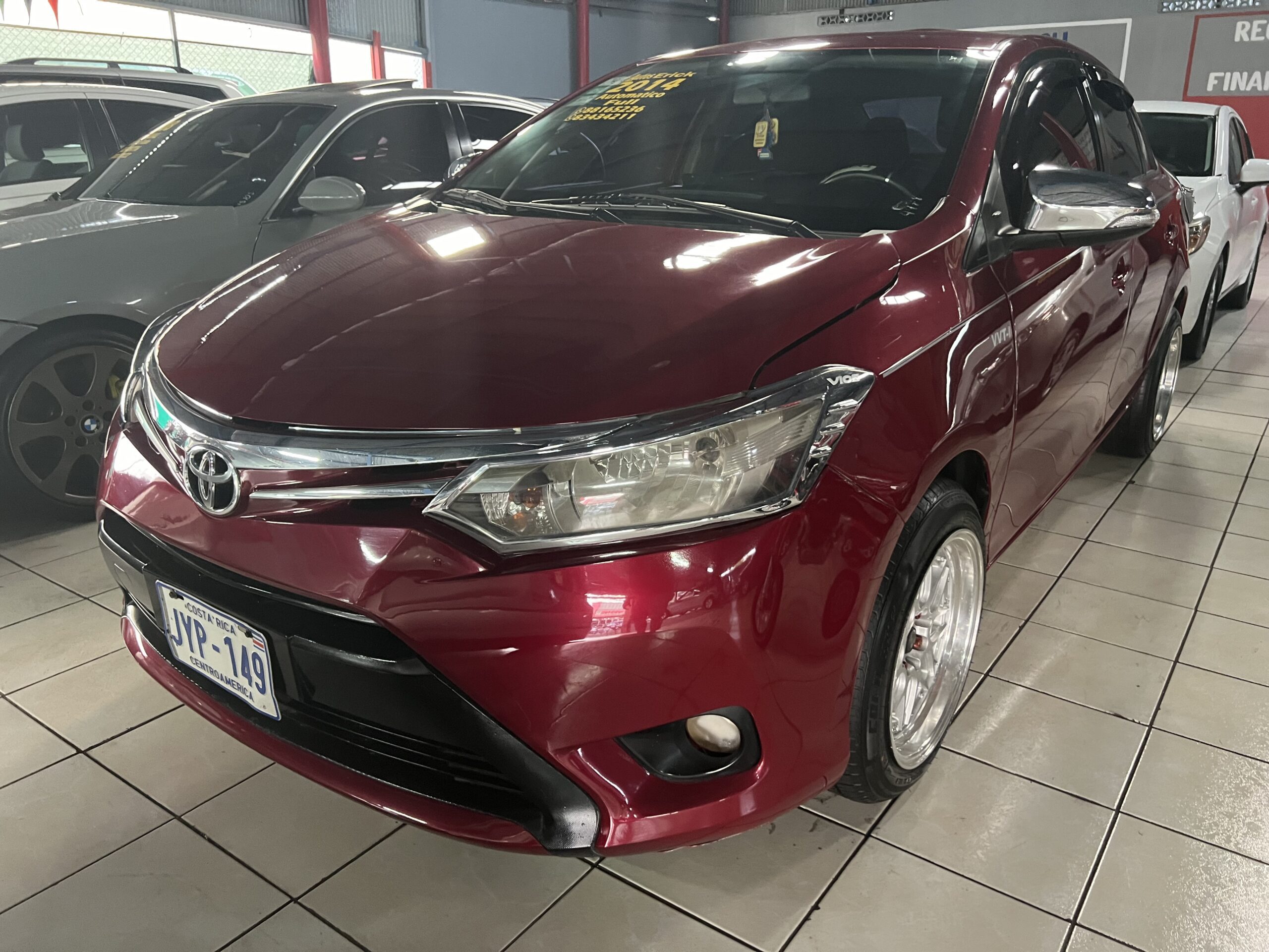 TOYOTA YARIS