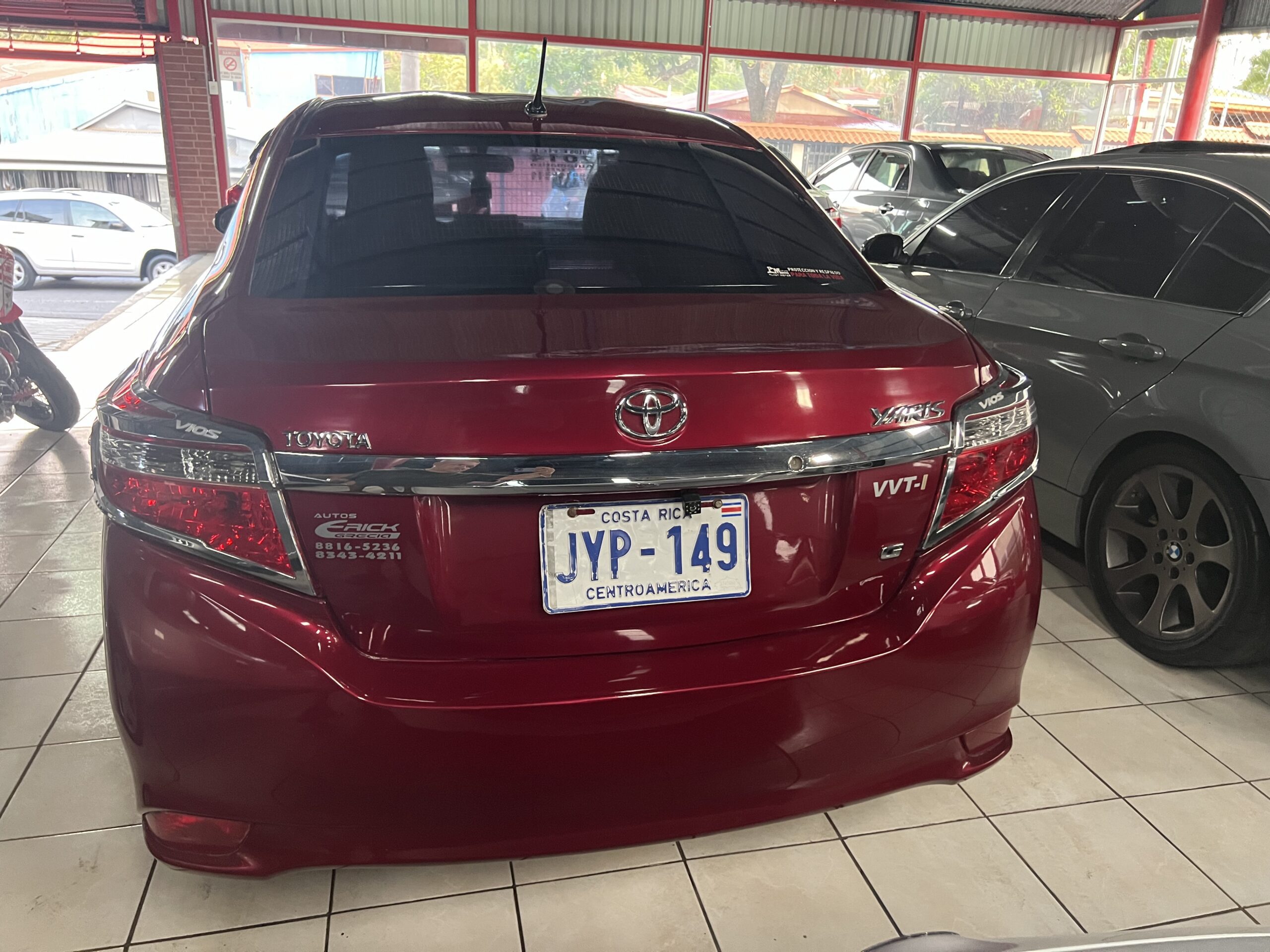 TOYOTA YARIS