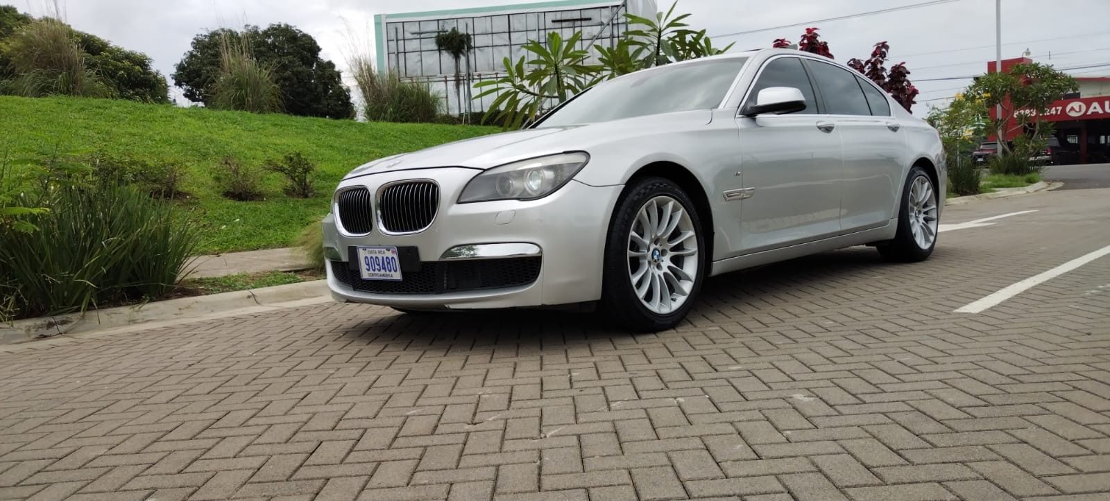 BMW 740 I EDICIÓN LIMITADA