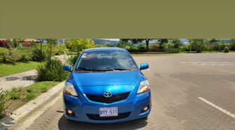Toyota yaris 2010