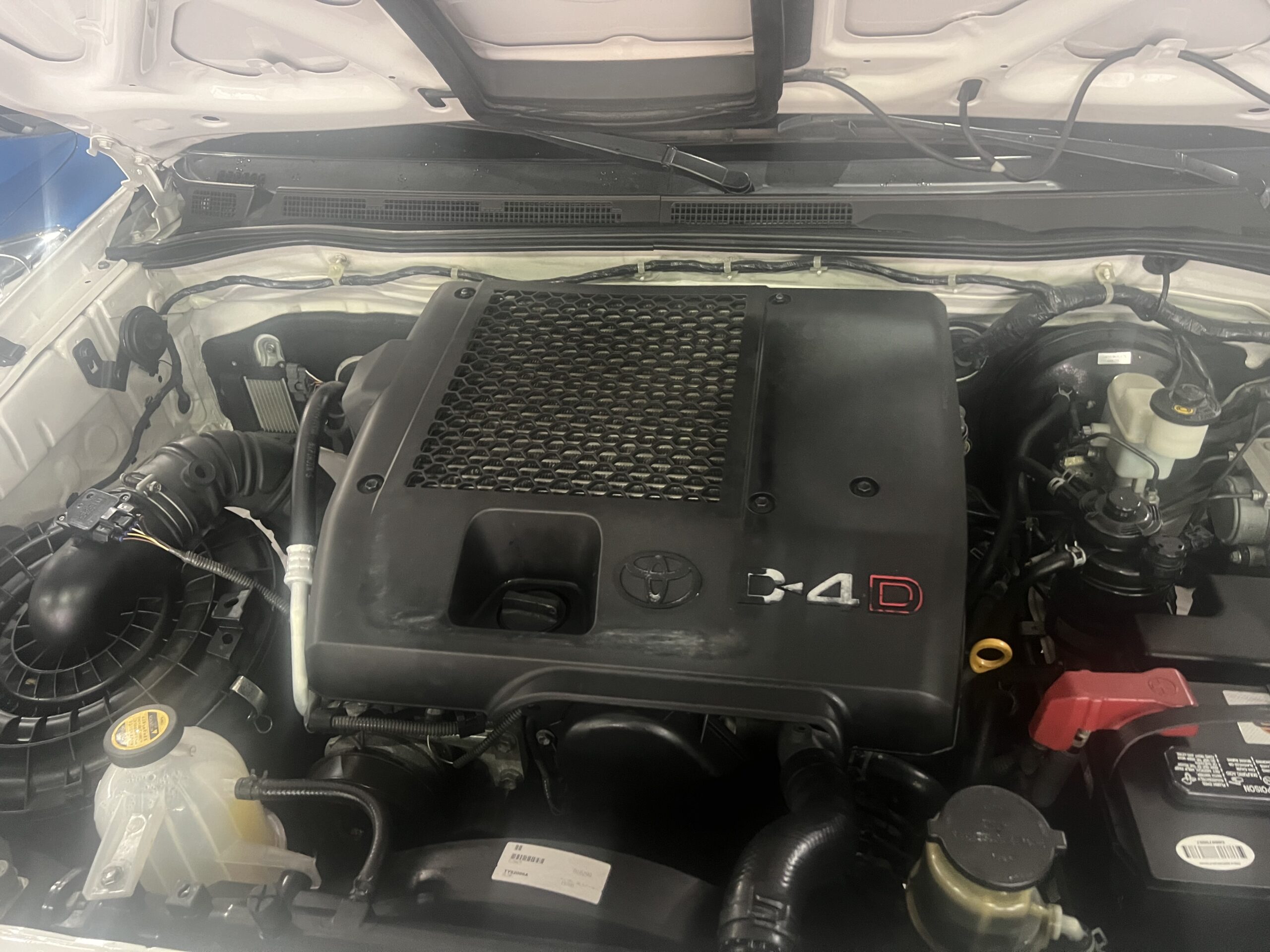 TOYOTA FORTUNER 2010