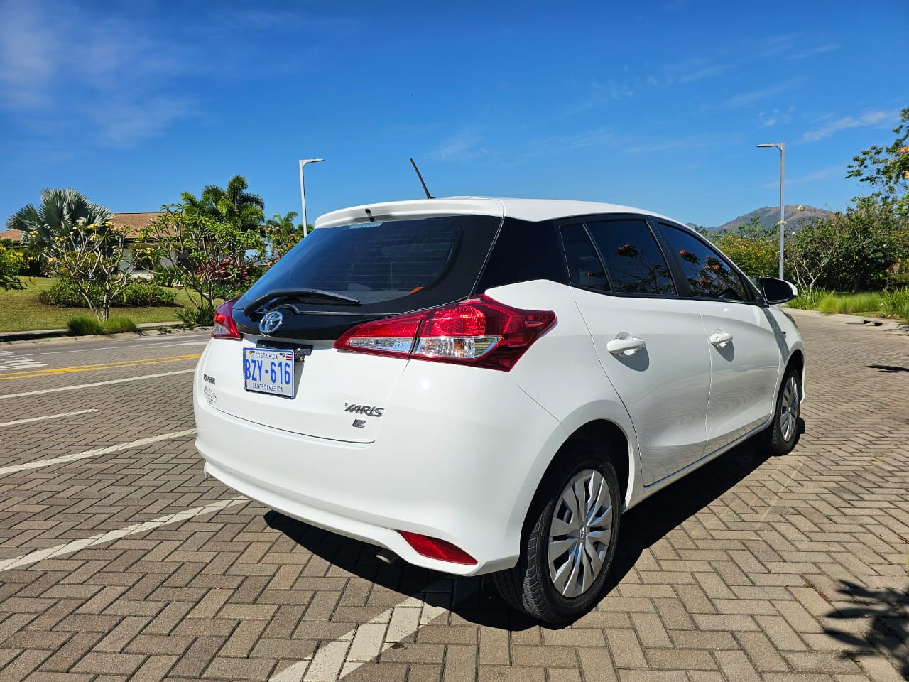 YARIS HATCHBACK 2023