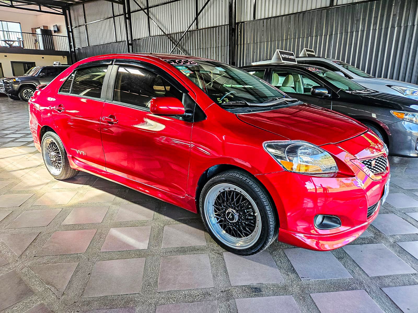 TOYOTA YARIS 2008
