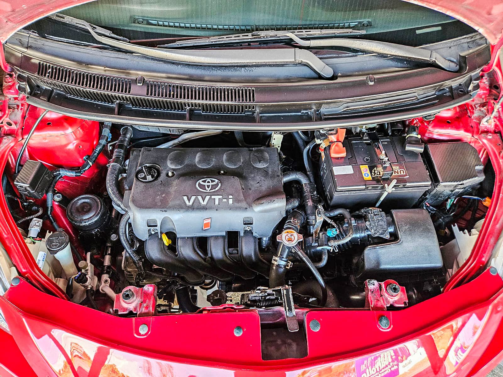 TOYOTA YARIS 2008