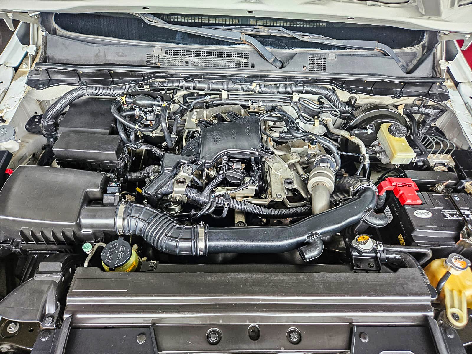 NISSAN FRONTIER NP300 2017