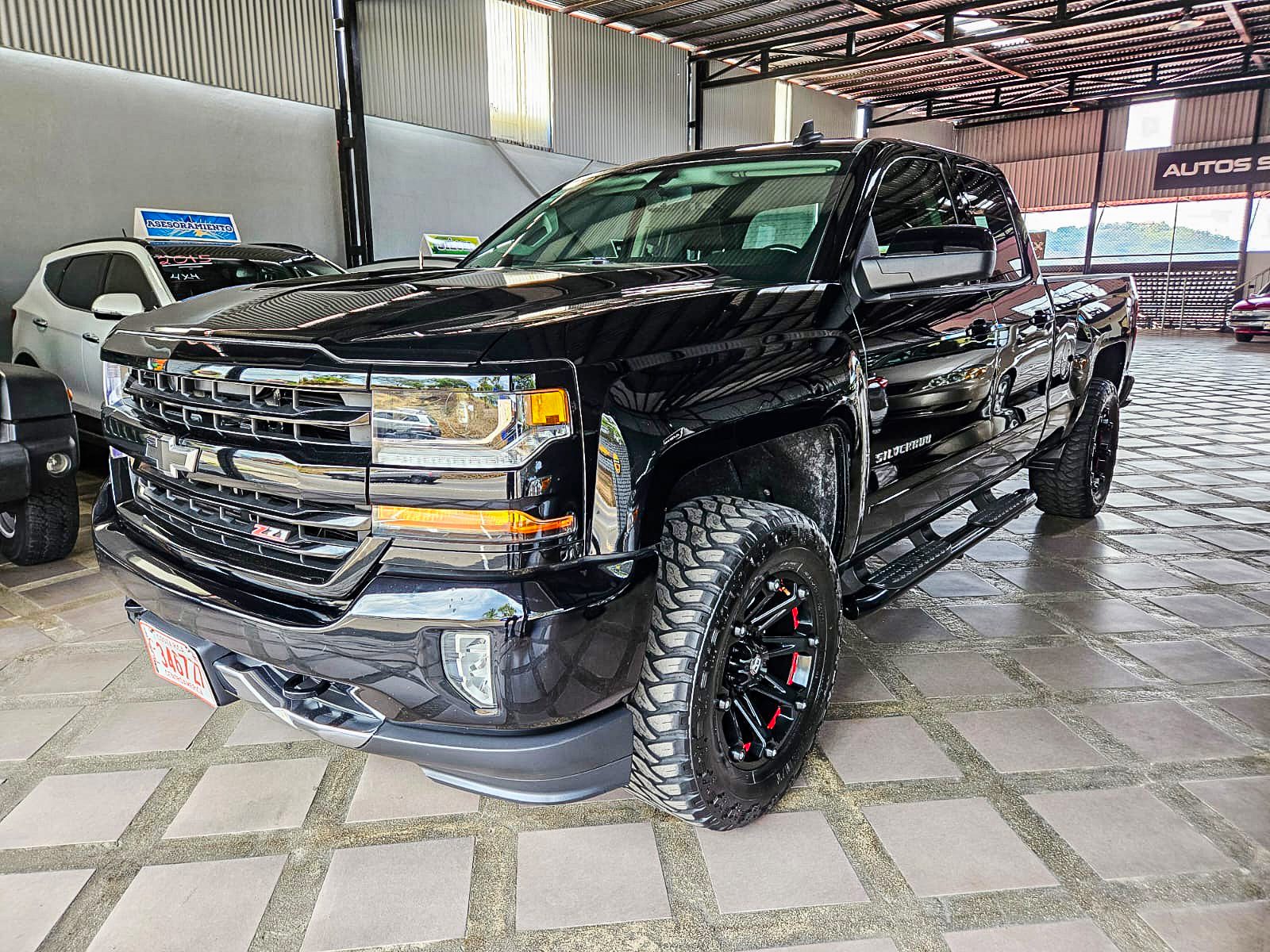 CHEVROLET SILVERADO Z71 2018