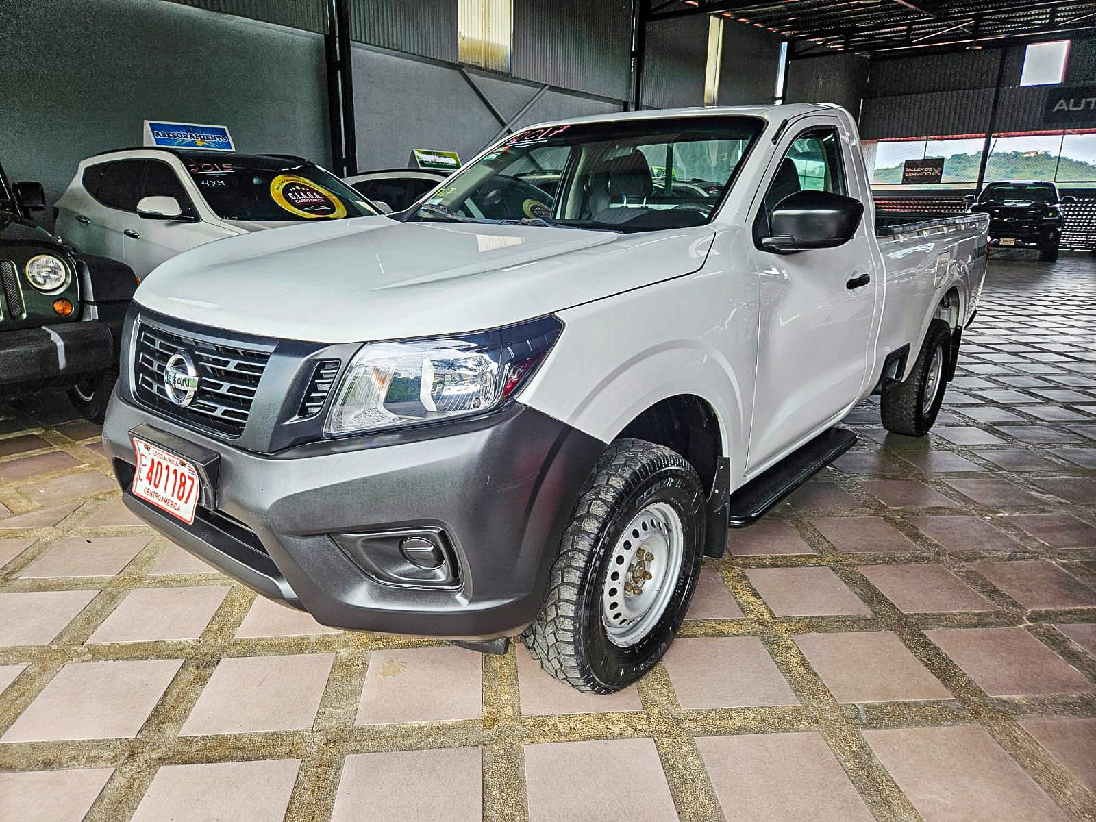 NISSAN FRONTIER NP300 2017