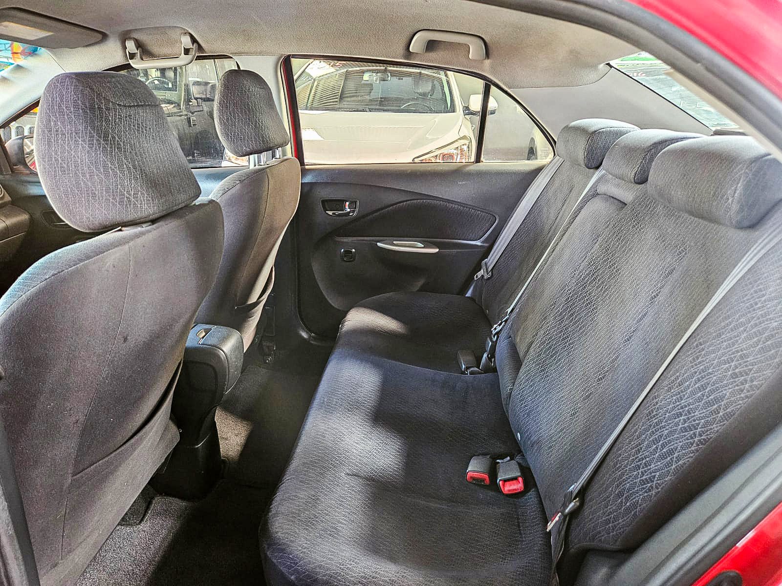 TOYOTA YARIS 2008