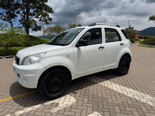 2014 Daihatsu TERIOS Bego