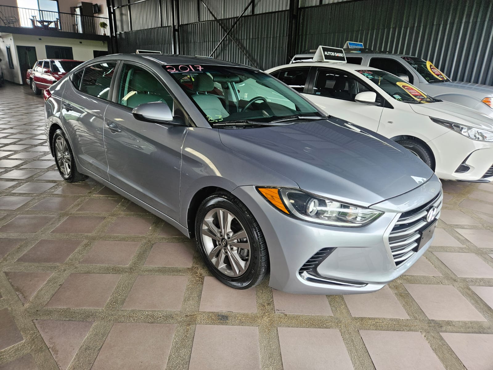 HYUNDAI ELANTRA 2017