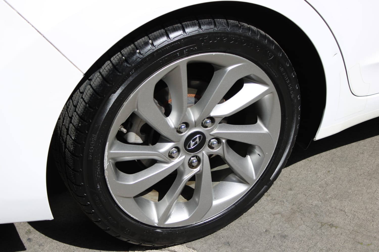 HYUNDAI ELANTRA 2018