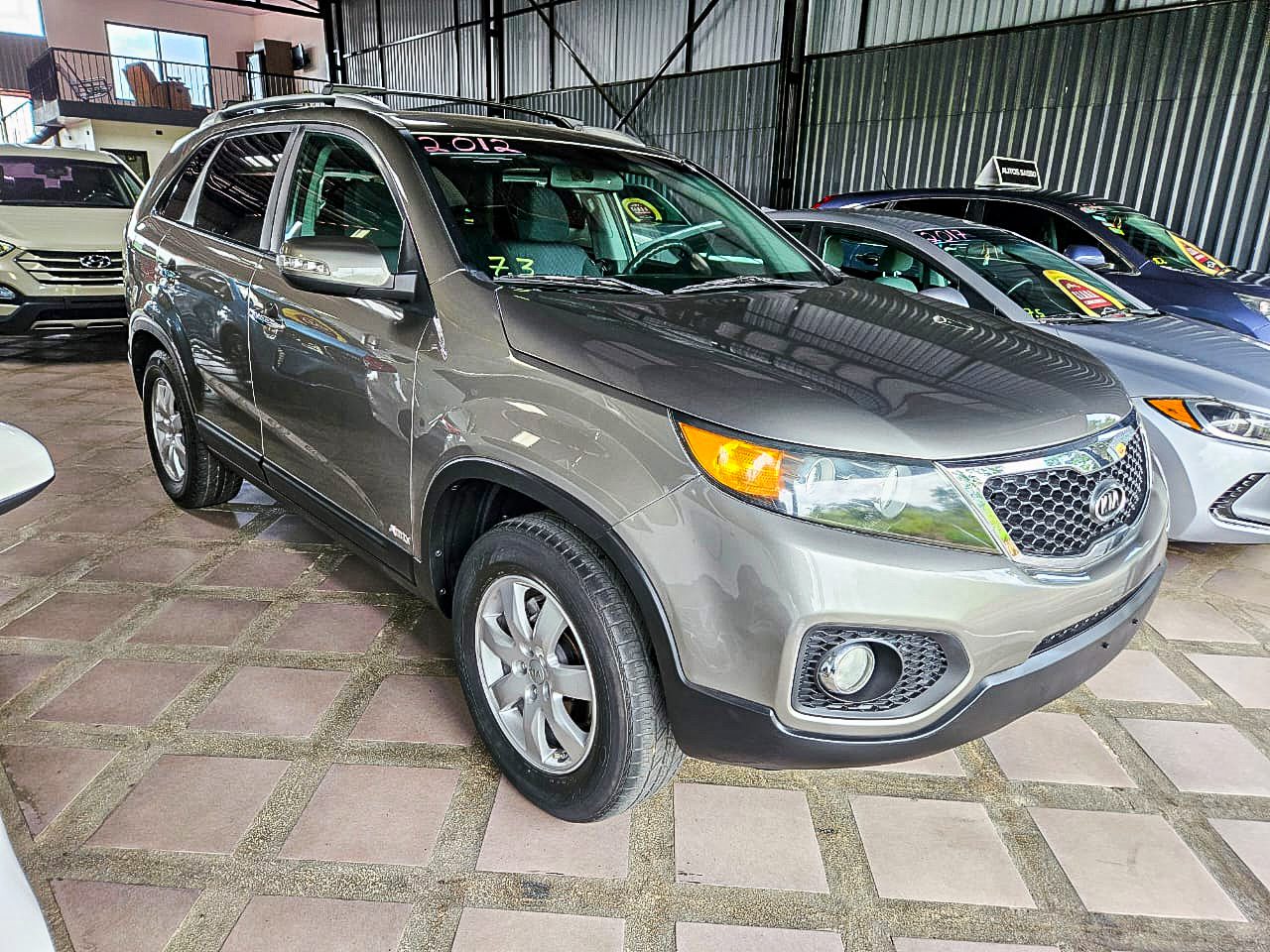 KIA SORENTO