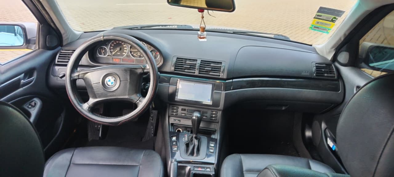 BMW 325I