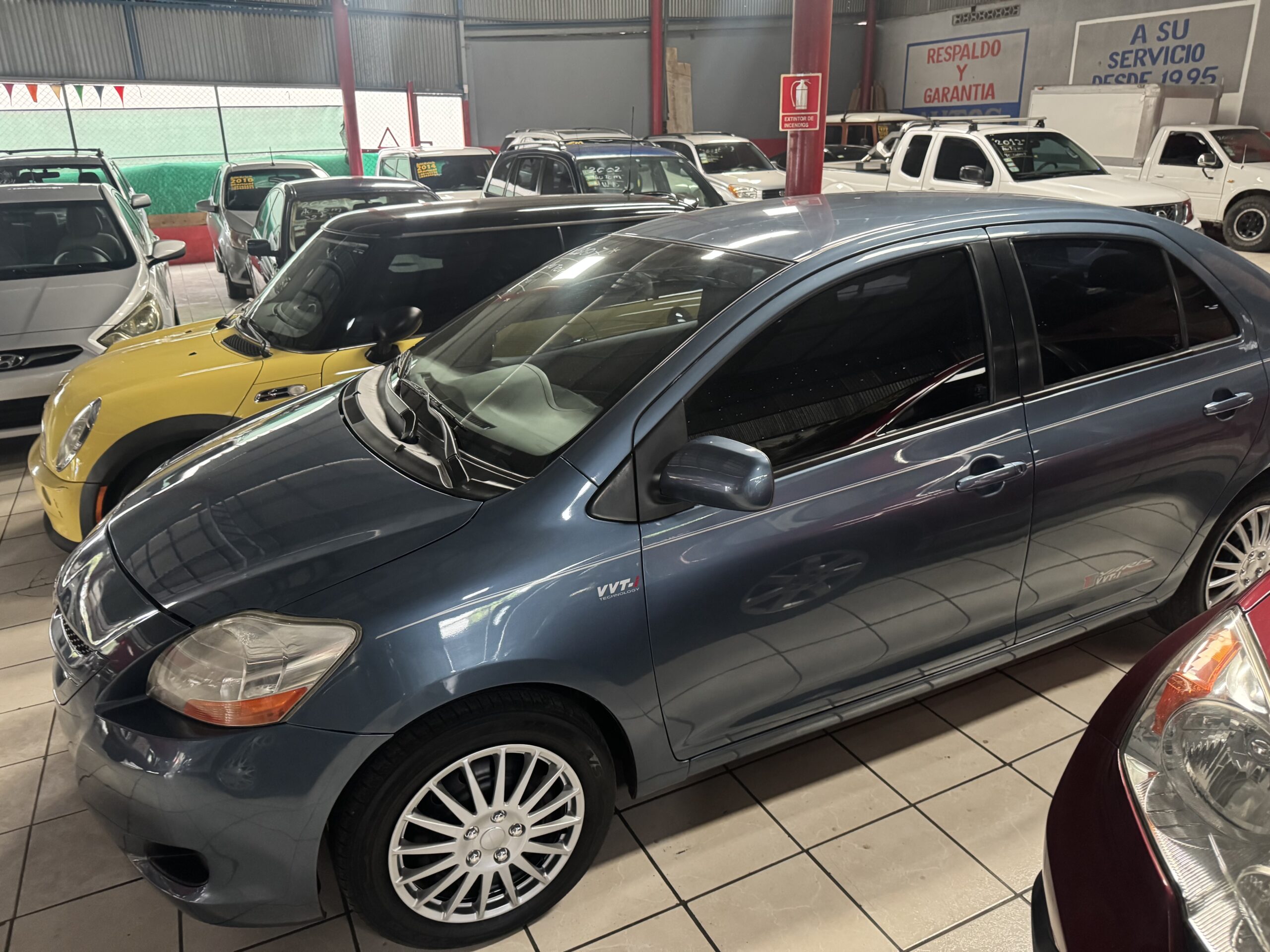 TOYOTA YARIS