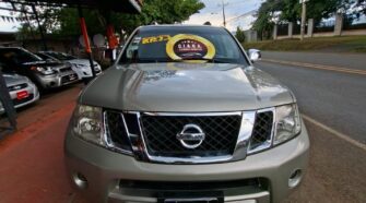 Nissan Pathfinder 2011