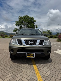 2005 NISSAN FRONTIER