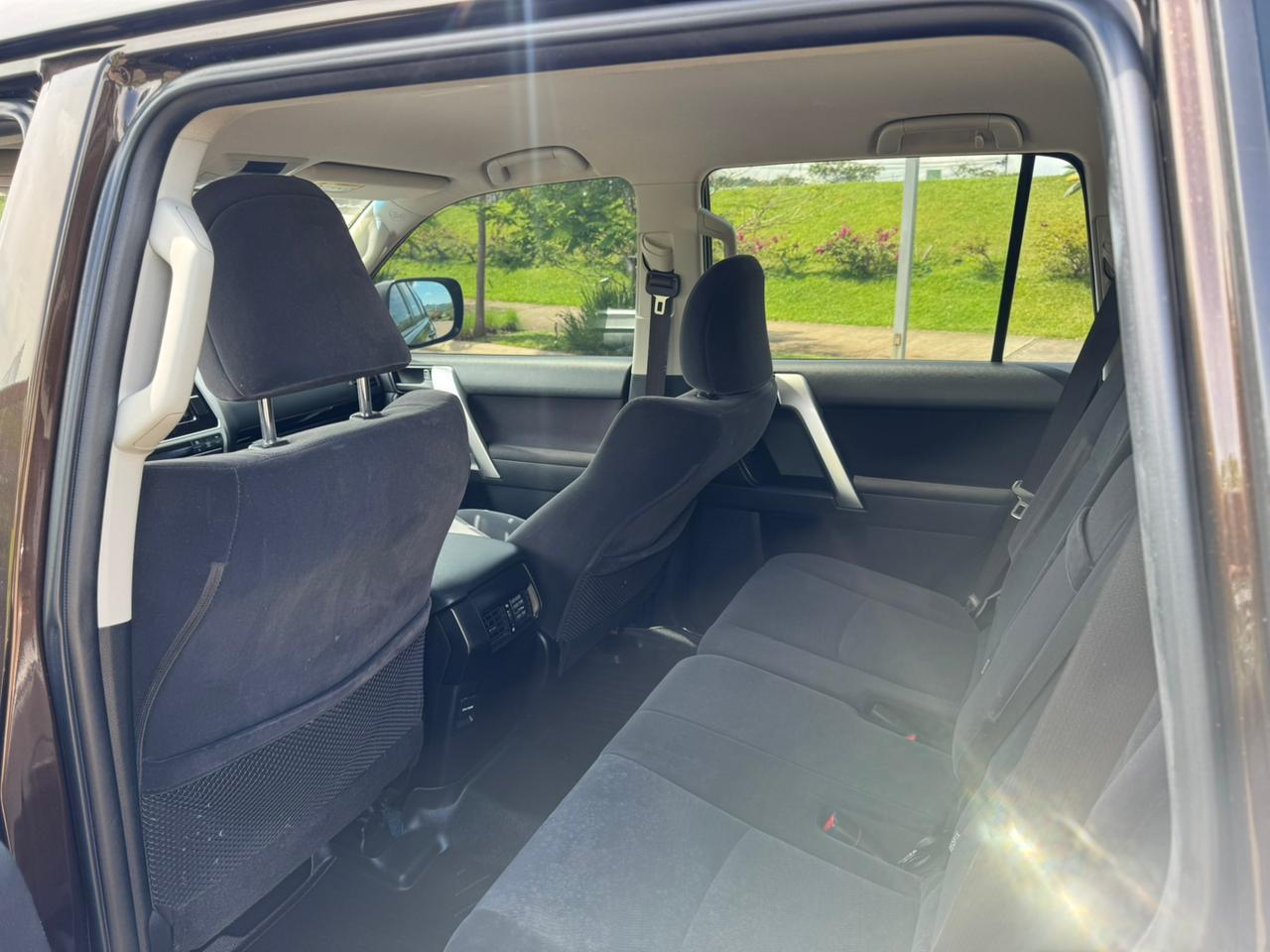 TOYOTA LAND CRUISER PRADO TXL