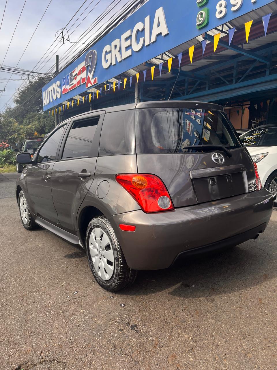 TOYOTA SCION 2005