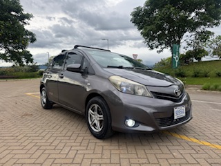 2012 TOYOTA YARIS