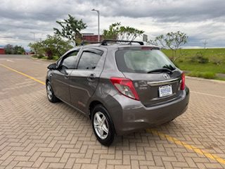 2012 TOYOTA YARIS