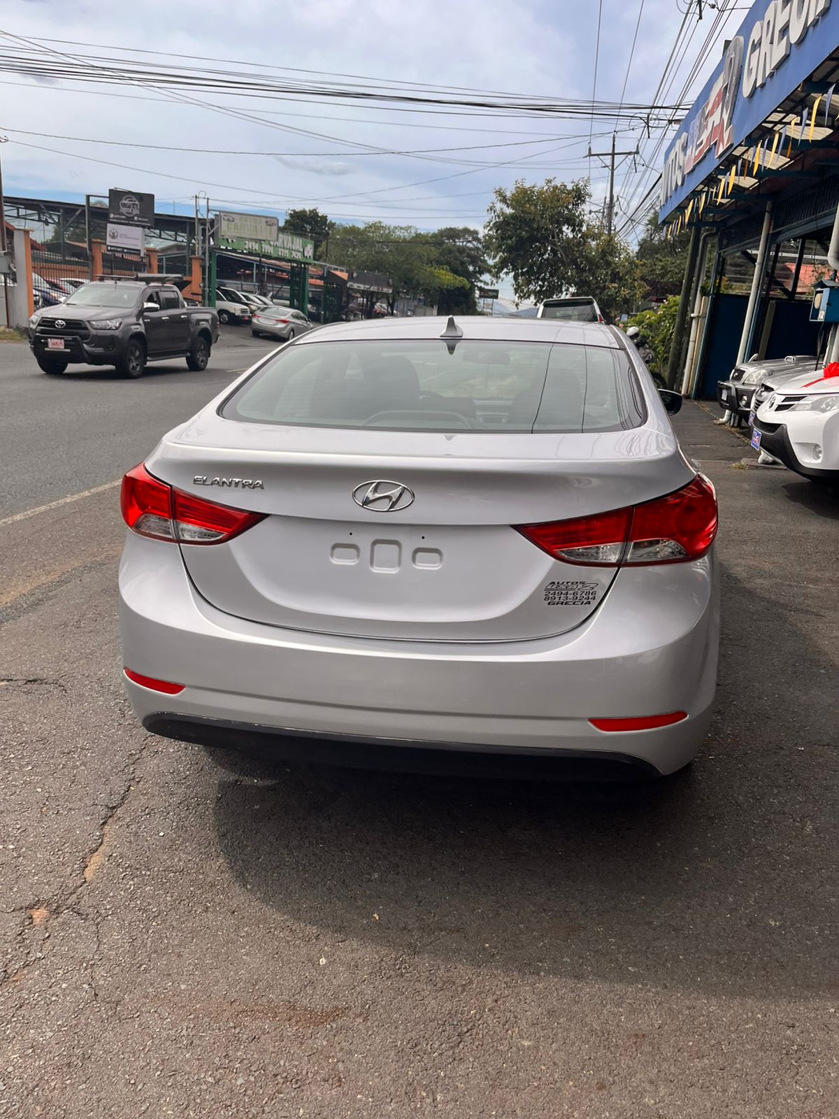 HYUNDAI ELANTRA 2013
