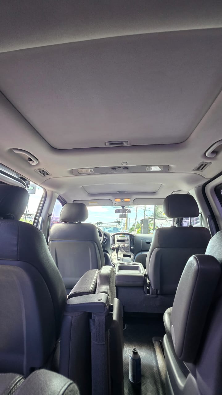 HYUNDAI STAREX 2011