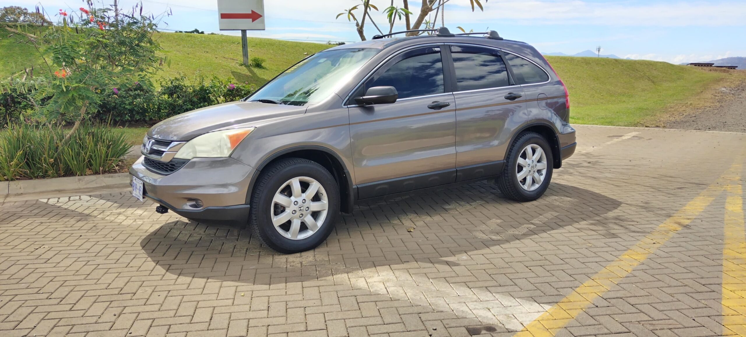 HONDA CR-V