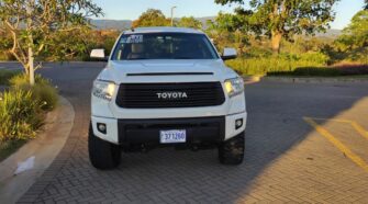 TOYOTA TUNDRA