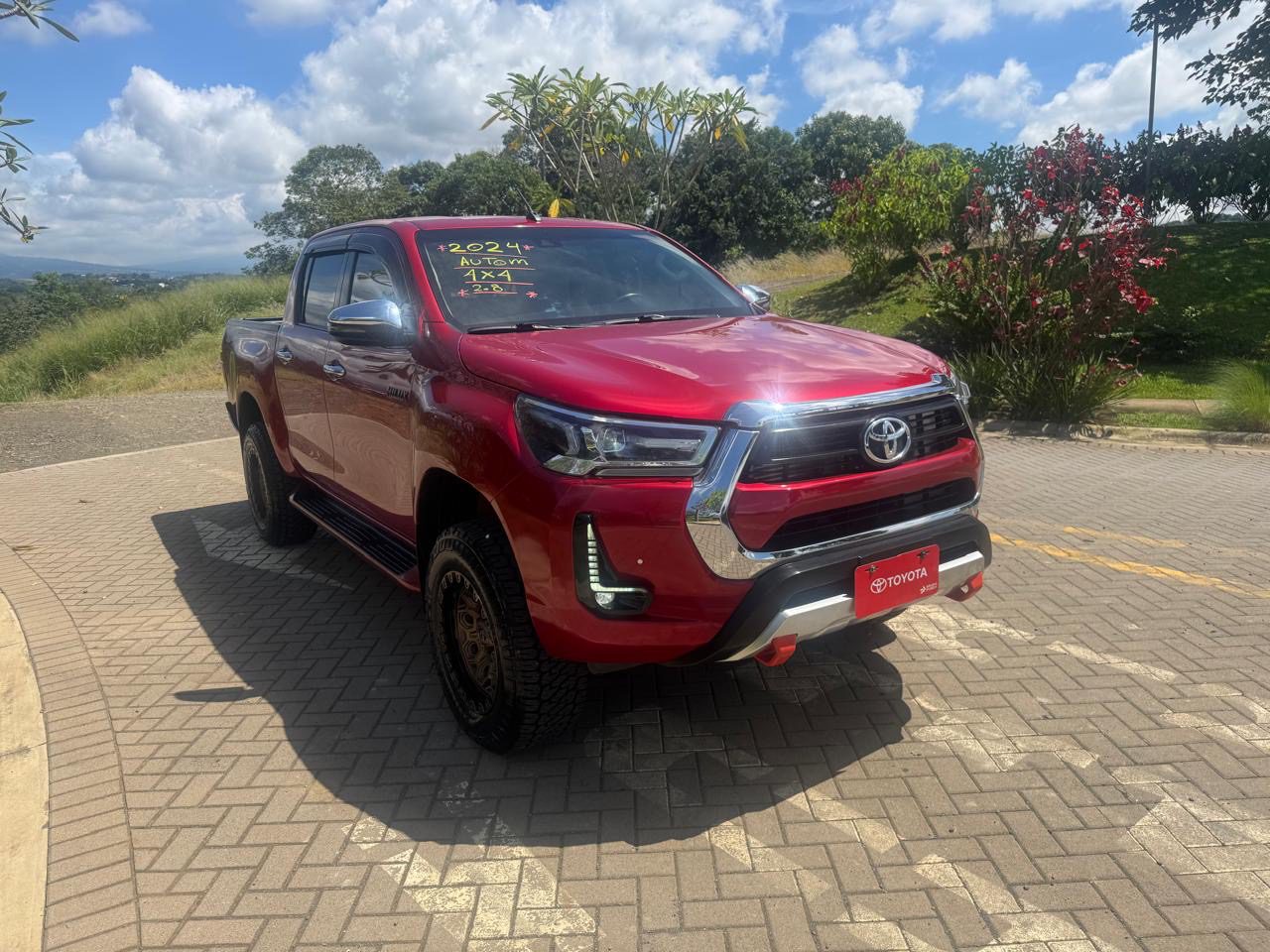TOYOTA HI LUX