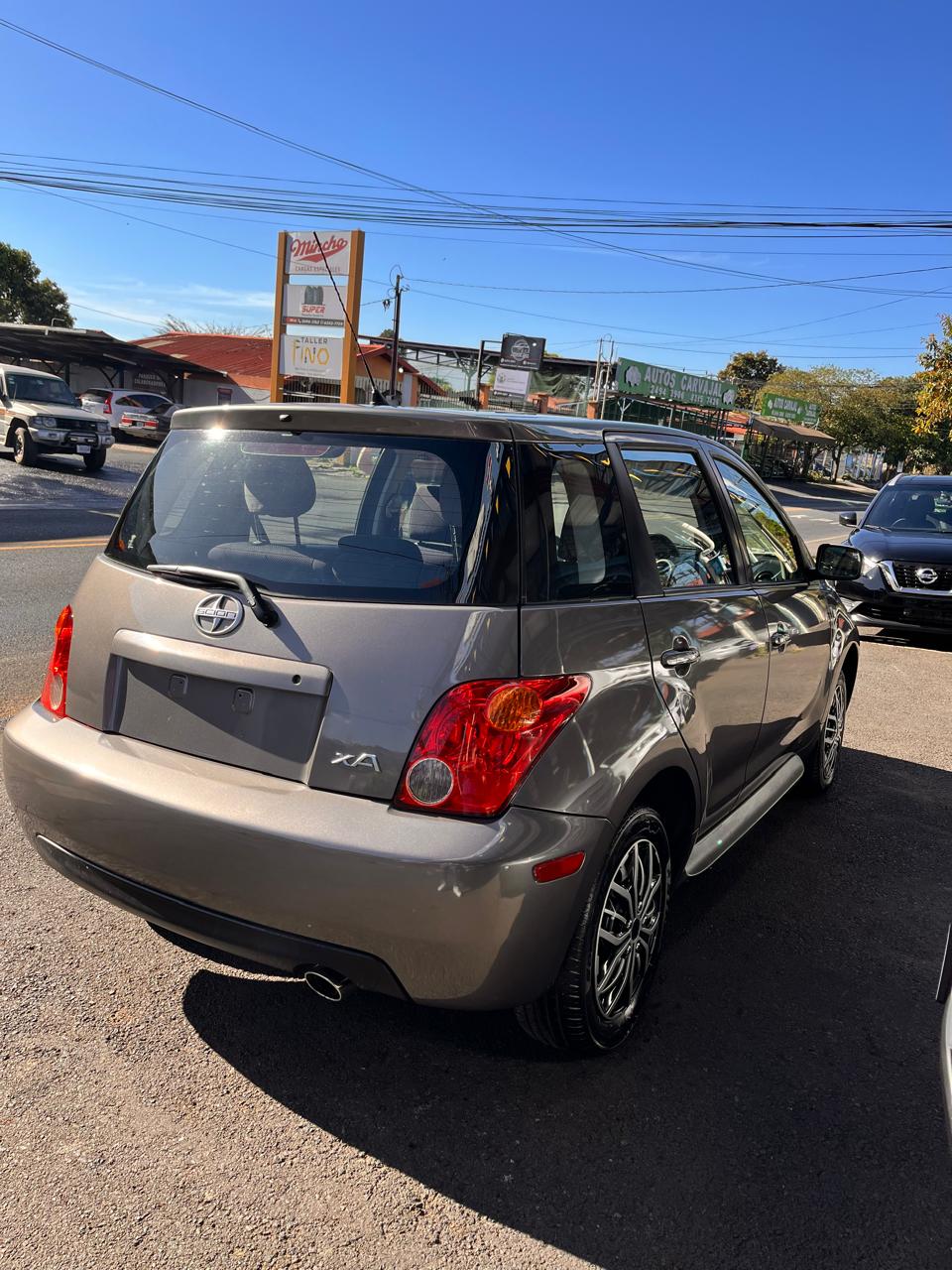 TOYOTA SCION