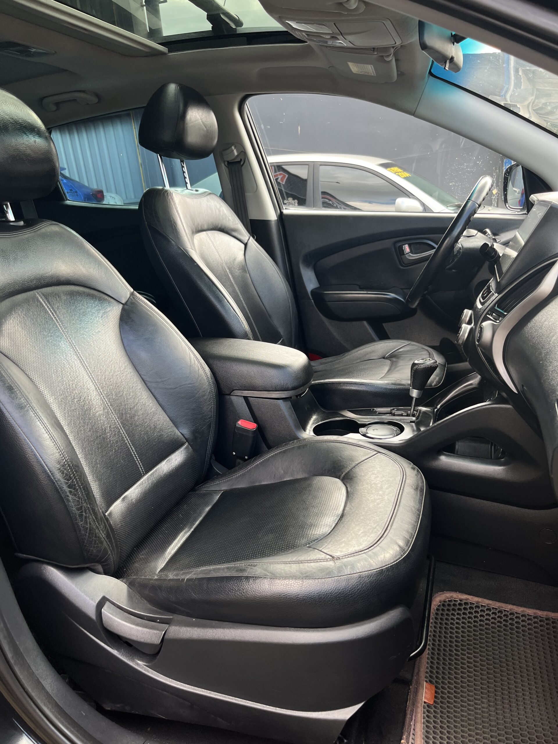HYUNDAI TUCSON 2010