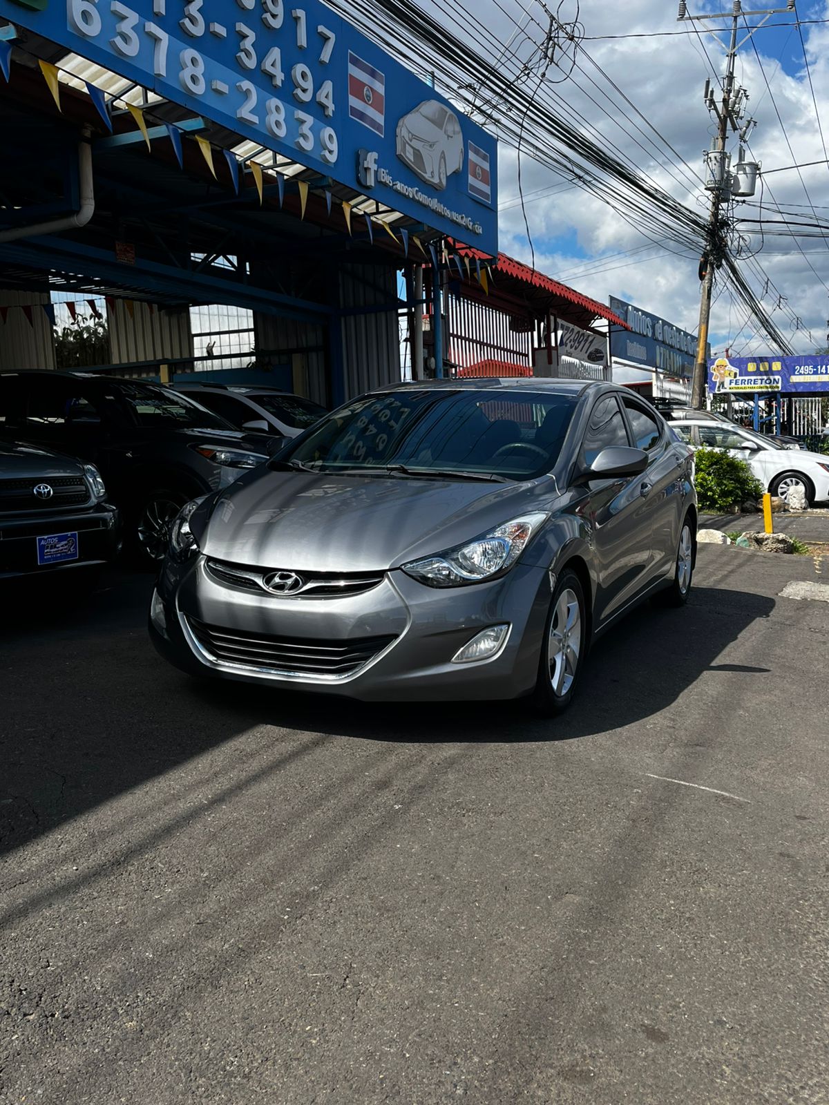 HYUNDAI ELANTRA 2013