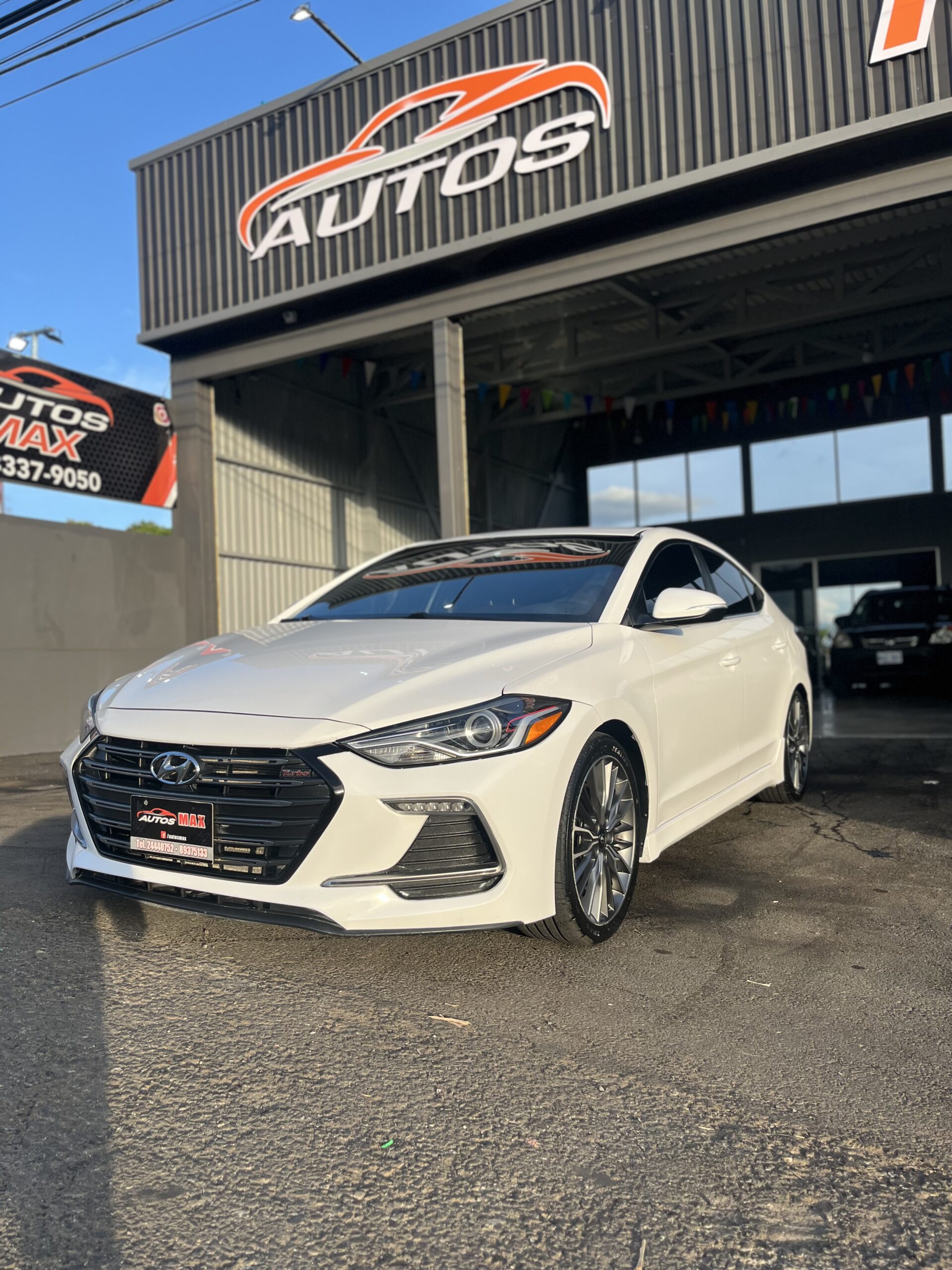 HYUNDAI ELANTRA 2018