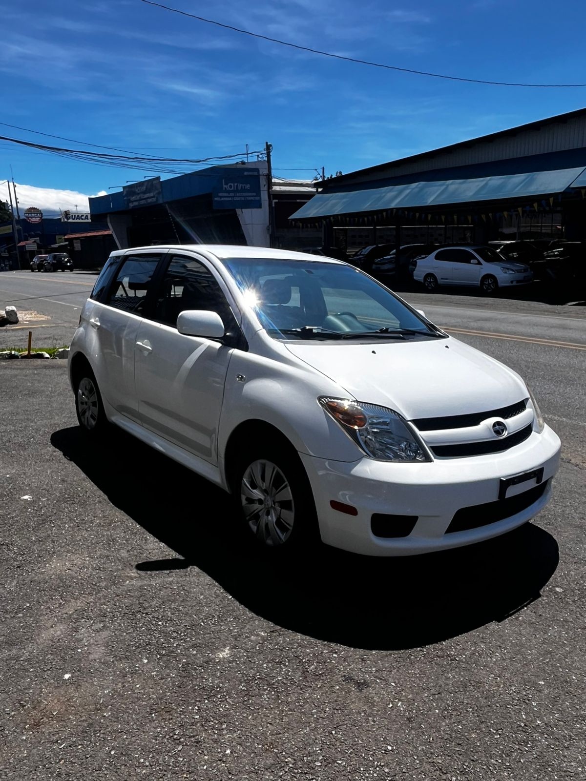 TOYOTA SCION 2006