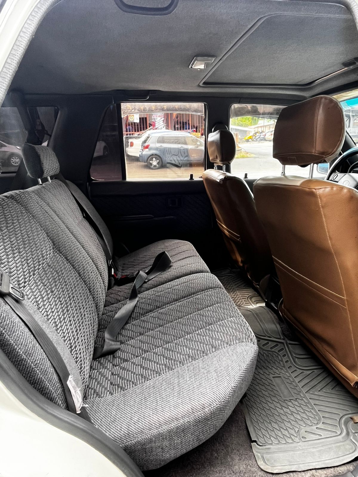 TOYOTA 4RUNNER 1995