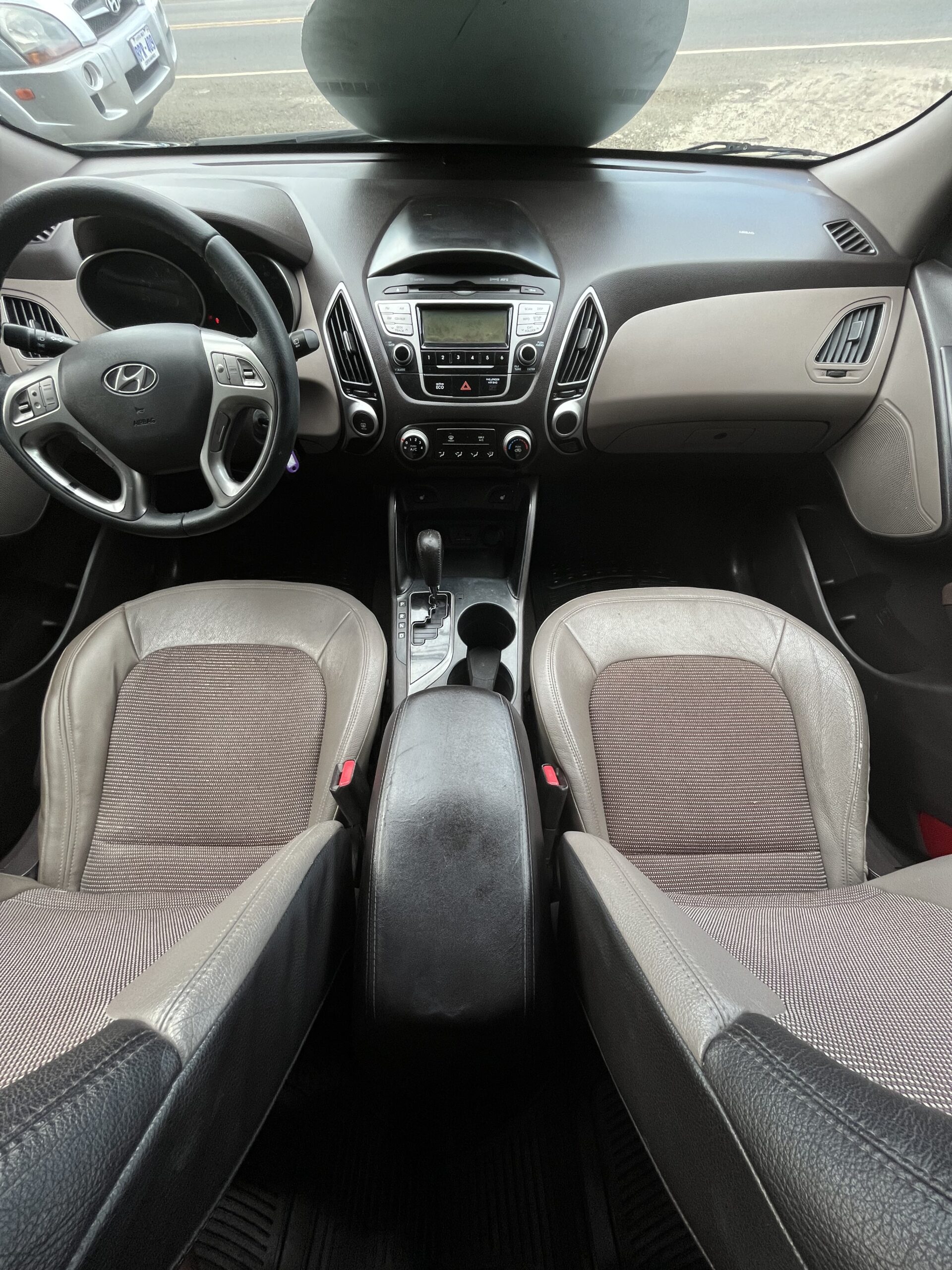 HYUNDAI TUCSON 2012