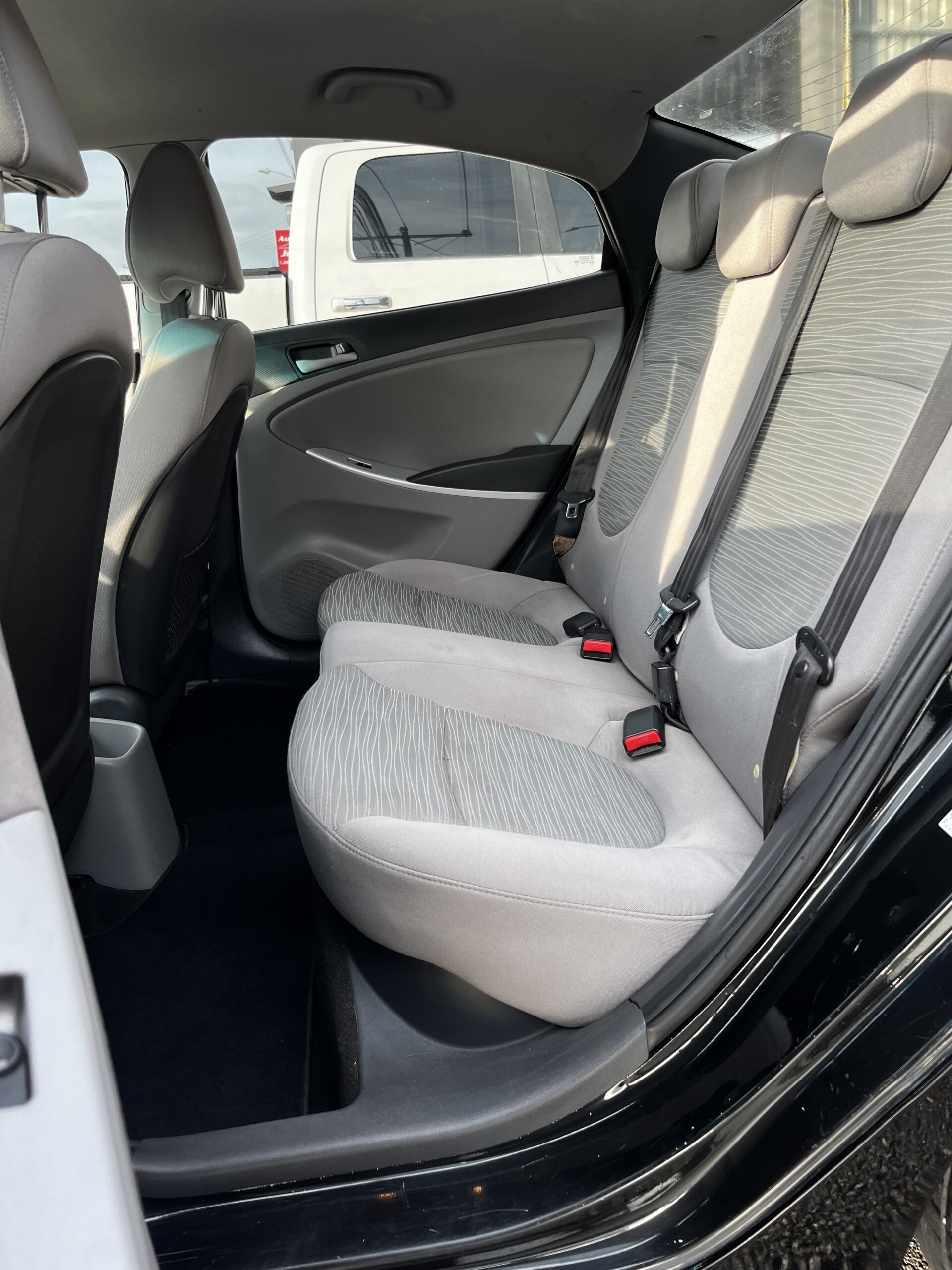 HYUNDAI ACCENT 2016