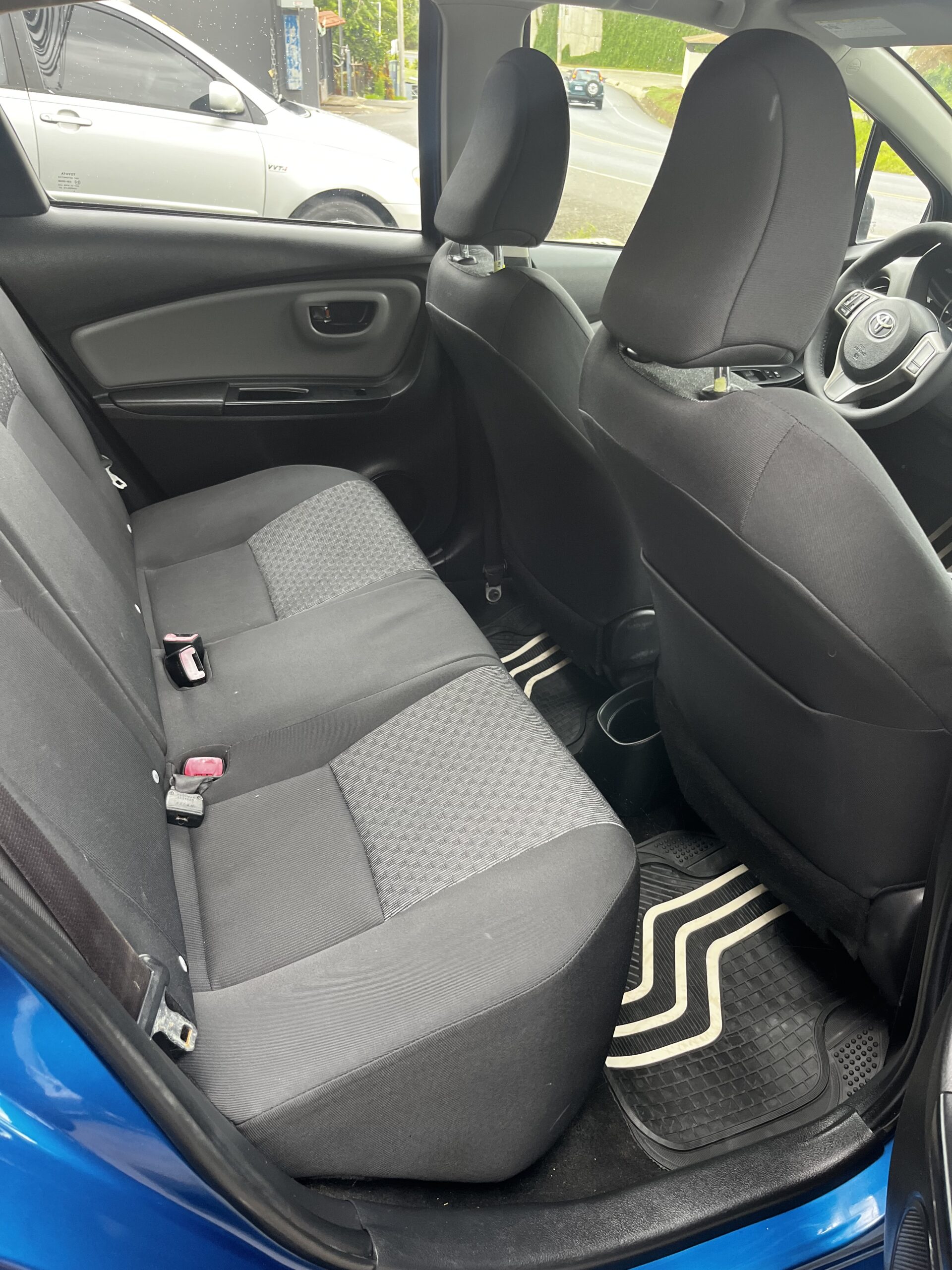 TOYOTA YARIS 2017