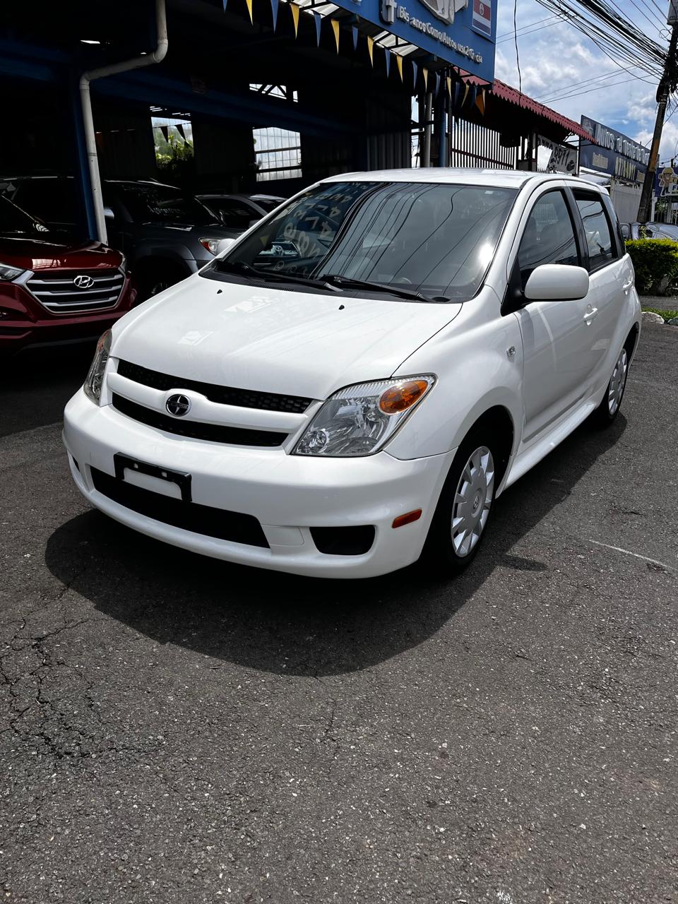 TOYOTA SCION 2006