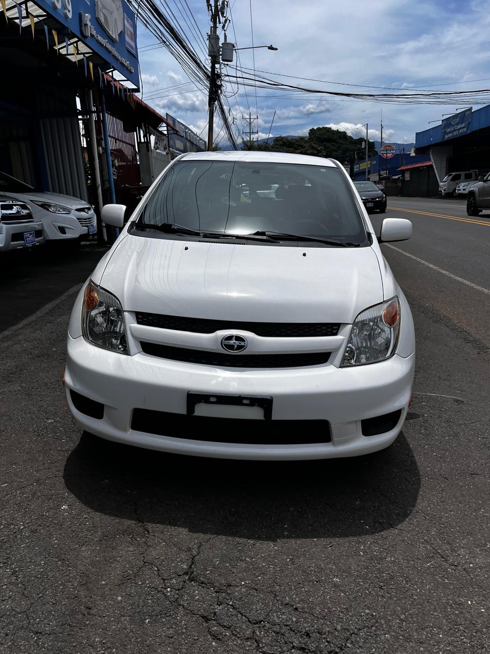 TOYOTA SCION 2006
