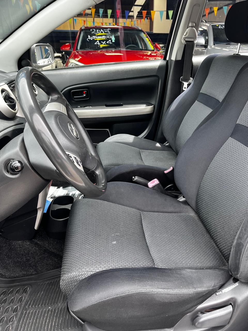 TOYOTA SCION 2006