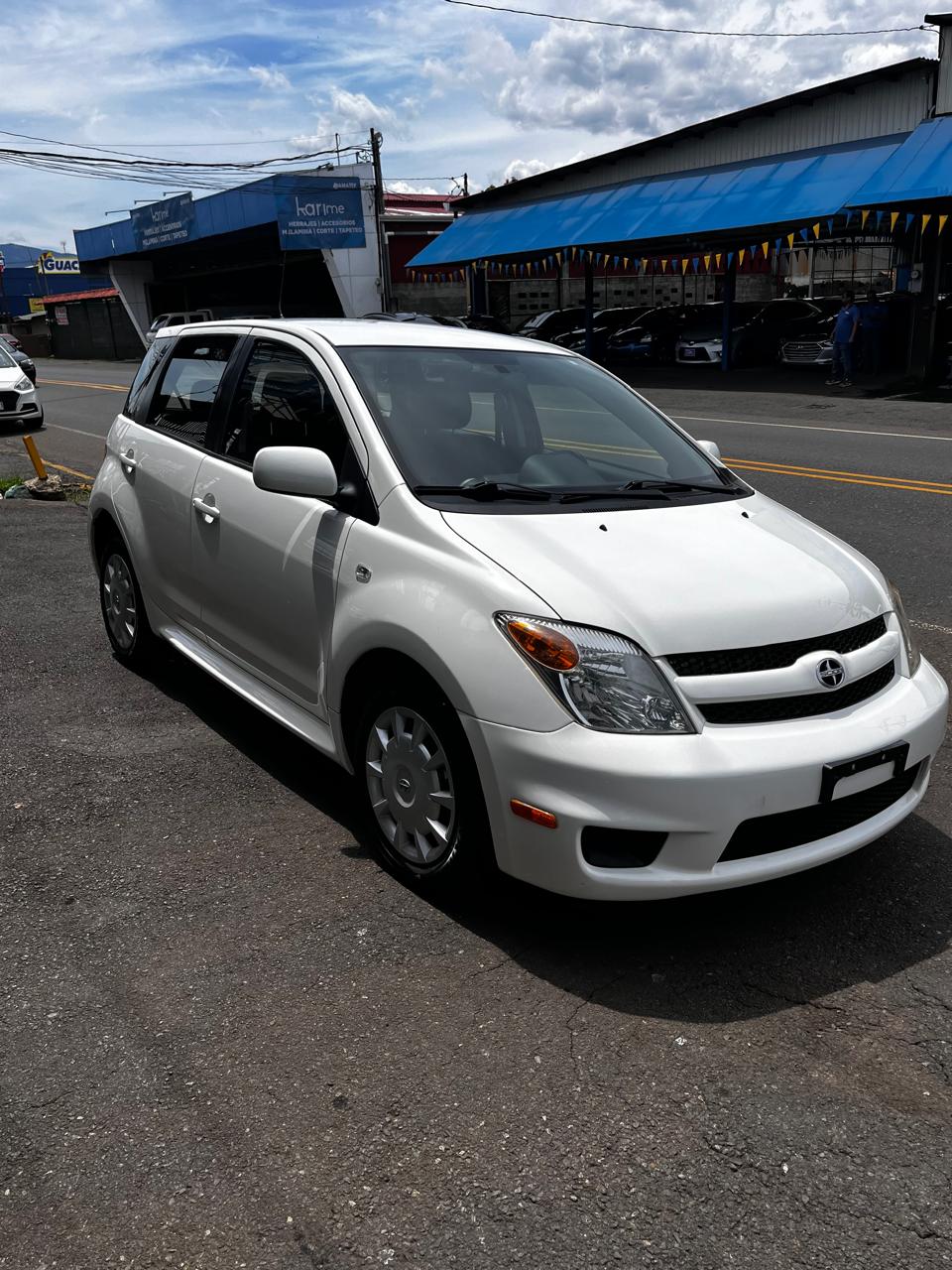 TOYOTA SCION 2006