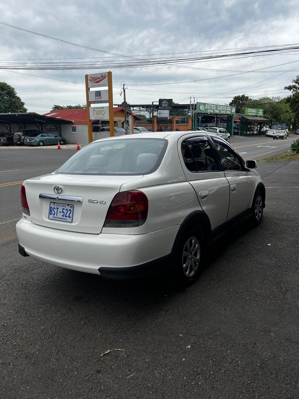 TOYOTA ECHO 2003