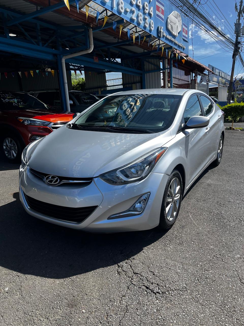 HYUNDIA ELANTRA 2014