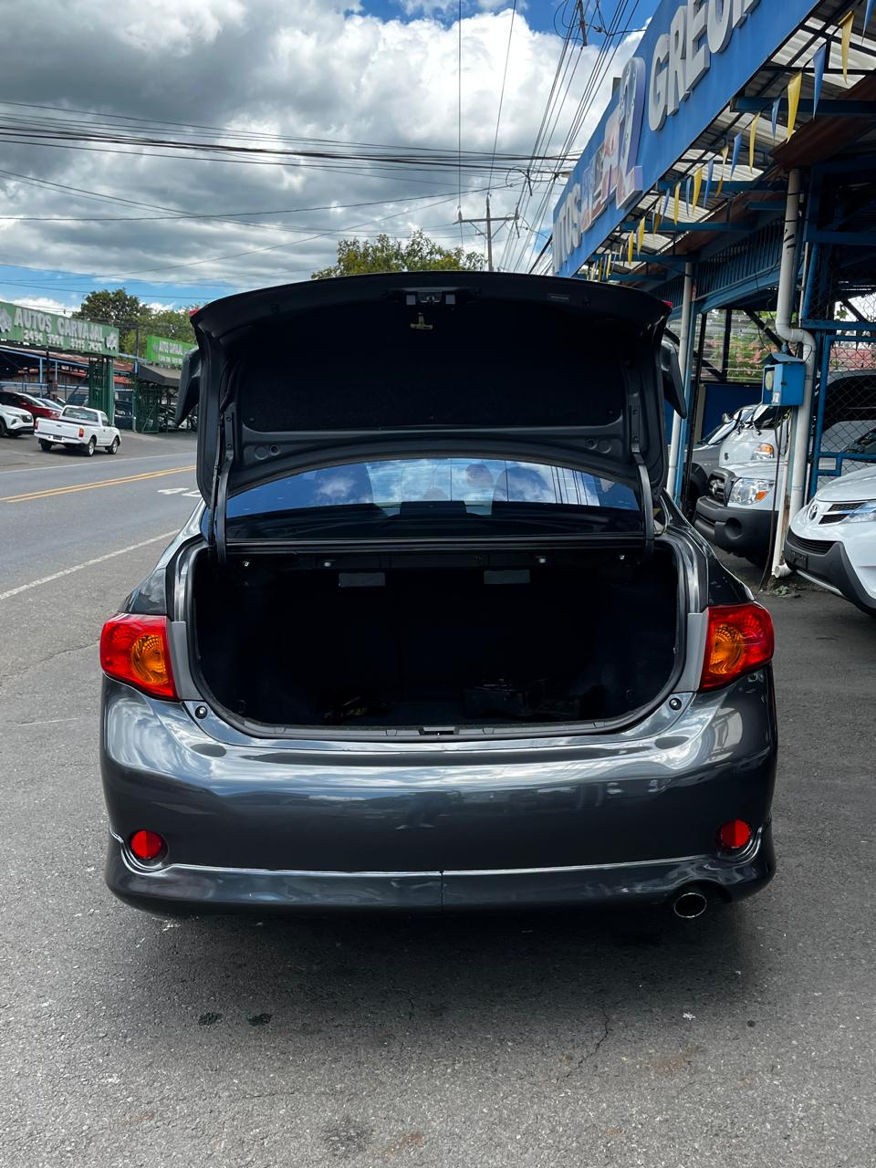 TOYOTA COROLLA SPORT 2010